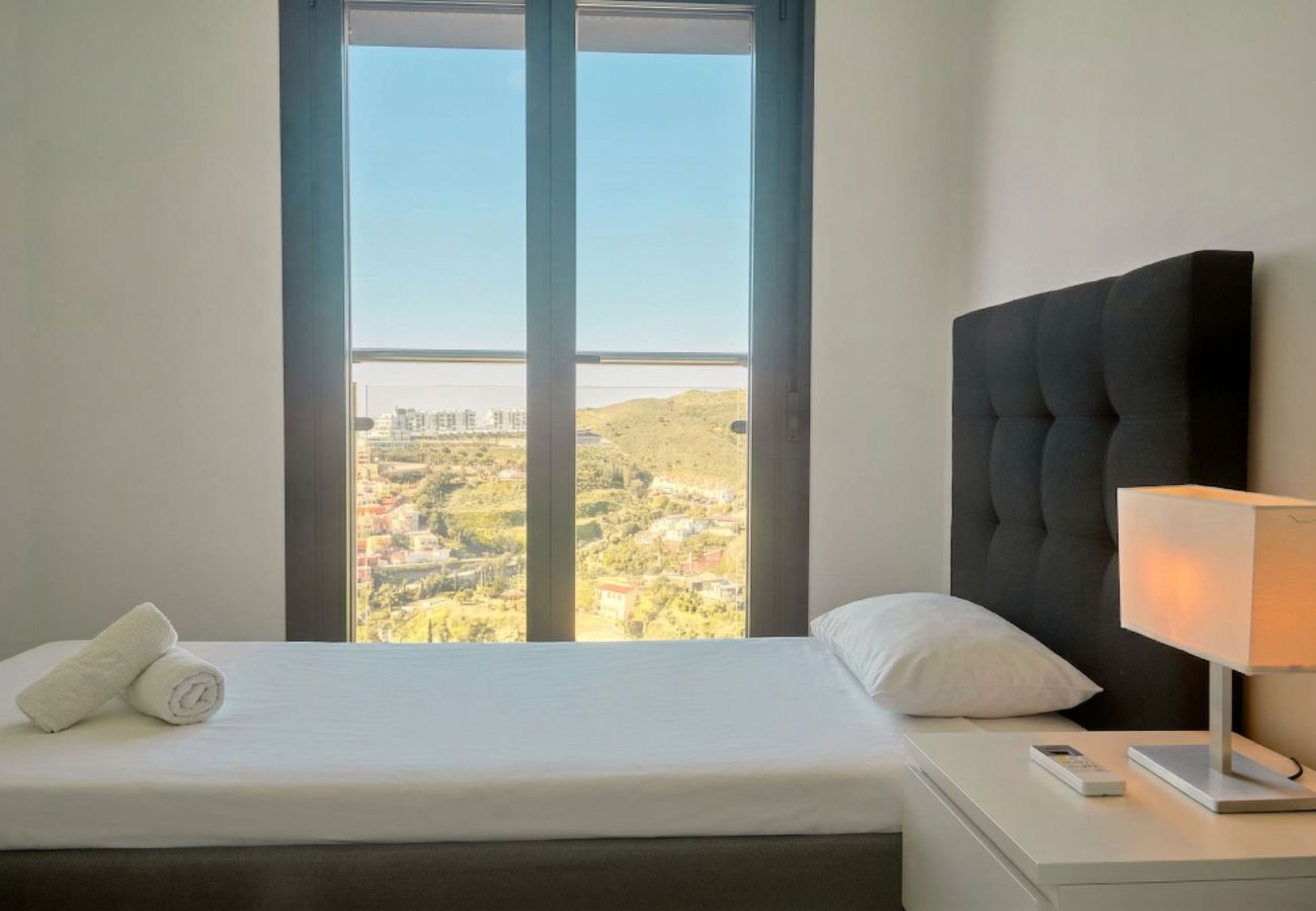 Appartement à Nerja - Penthouse Balcon del Mar D4: 3 Terrasses et Piscine Chauffée