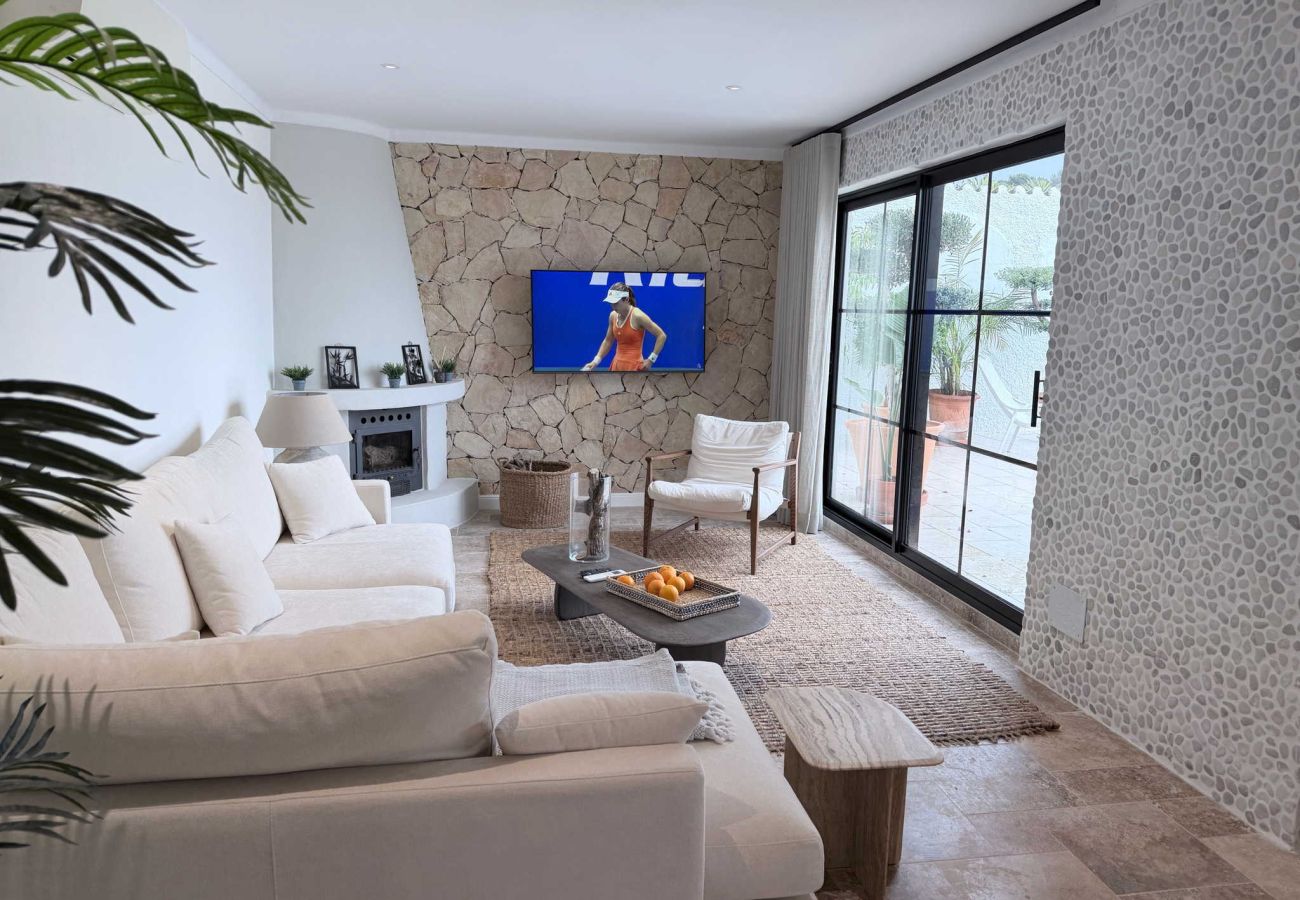 Villa à Nerja - Villa Jackson (La Casita) : Villa avec piscine privée à Fuente del Badén, Nerja