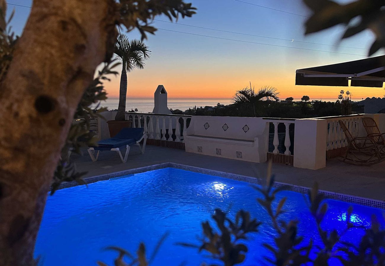 Villa à Nerja - Villa Jackson (La Casita) : Villa avec piscine privée à Fuente del Badén, Nerja
