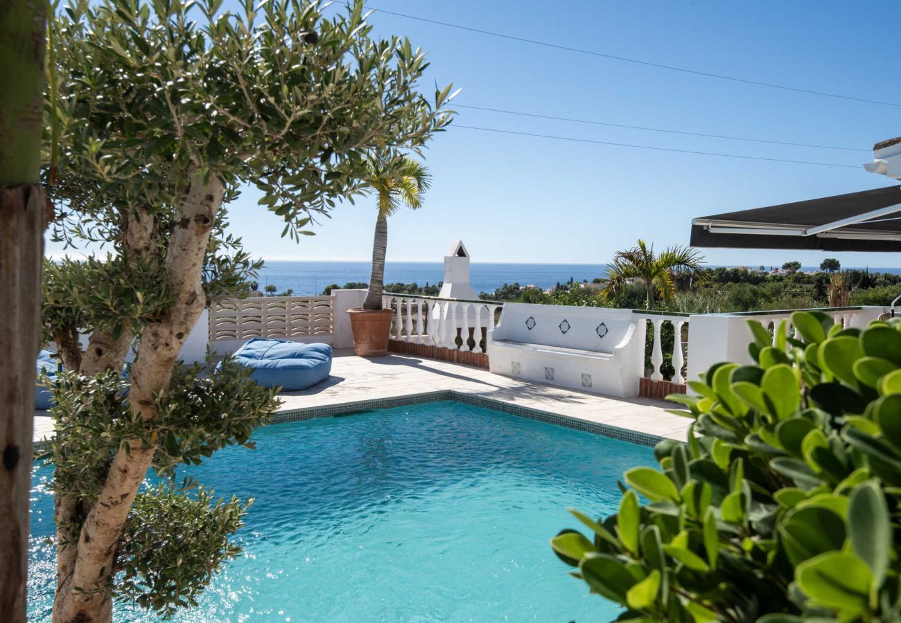 Villa à Nerja - Villa Jackson (La Casita) : Villa avec piscine privée à Fuente del Badén, Nerja