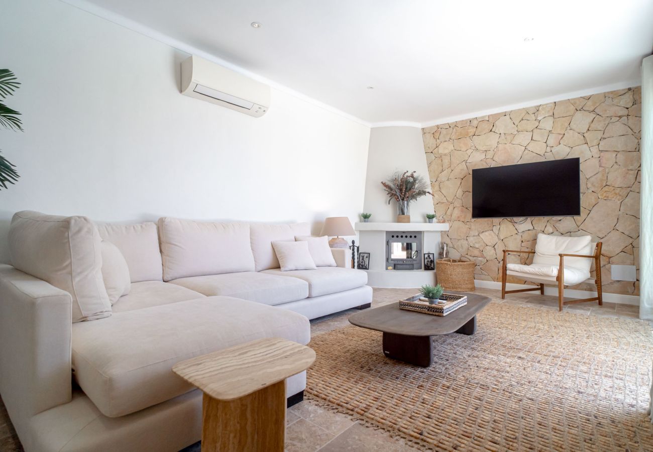 Villa à Nerja - Villa La Casita : Villa avec piscine privée à Fuente del Badén, Nerja
