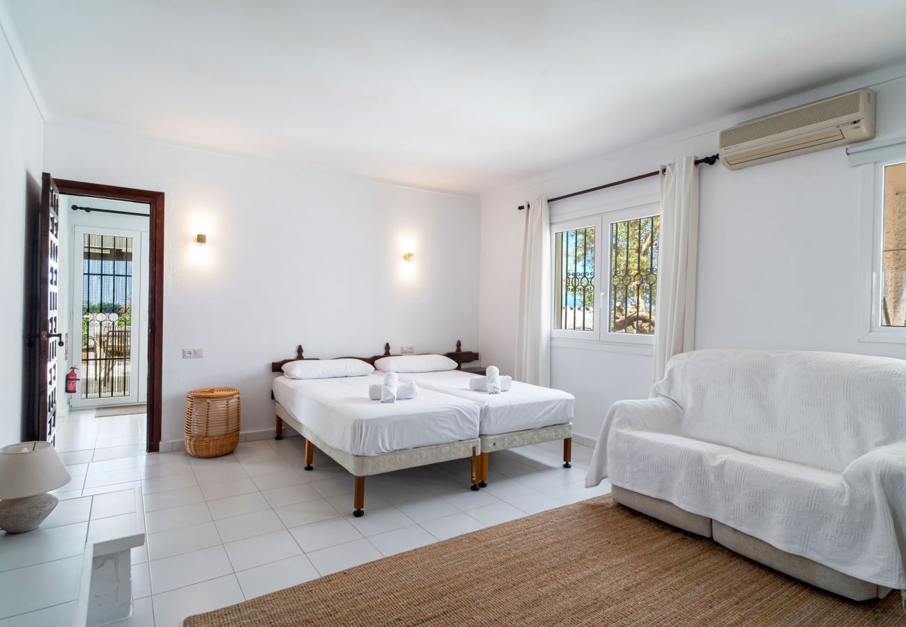 Villa à Nerja - Villa La Casita : Villa avec piscine privée à Fuente del Badén, Nerja