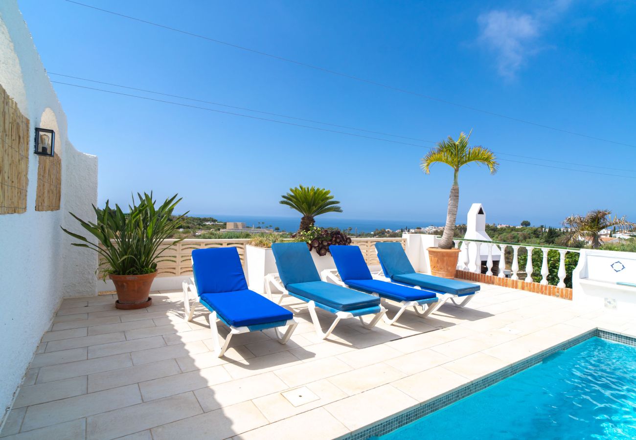 Villa à Nerja - Villa La Casita : Villa avec piscine privée à Fuente del Badén, Nerja