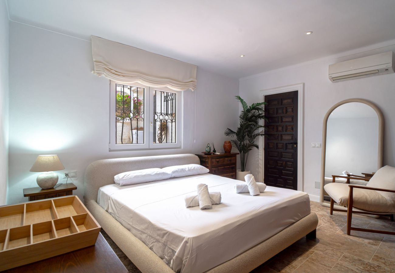 Villa à Nerja - Villa La Casita : Villa avec piscine privée à Fuente del Badén, Nerja