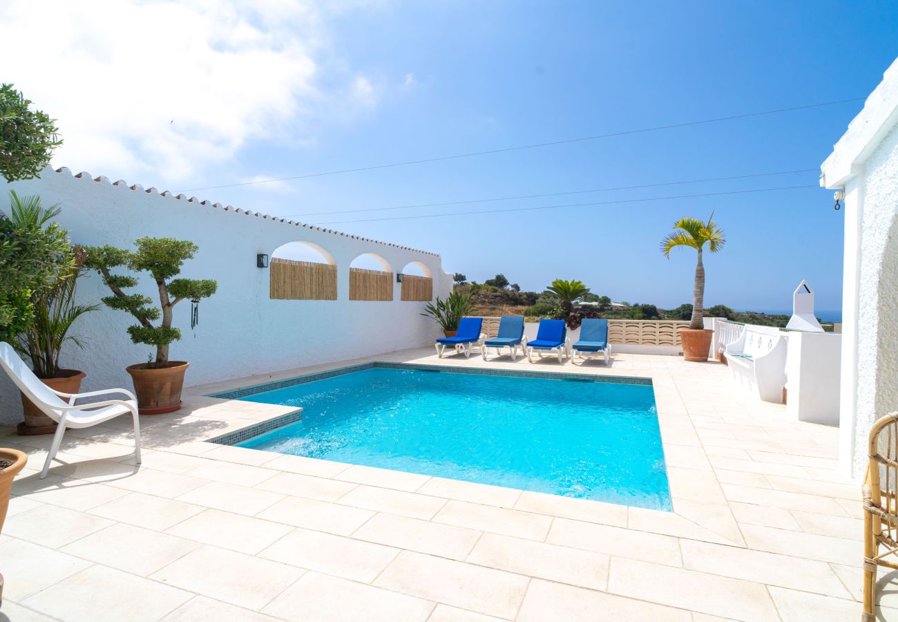 Villa à Nerja - Villa La Casita : Villa avec piscine privée à Fuente del Badén, Nerja