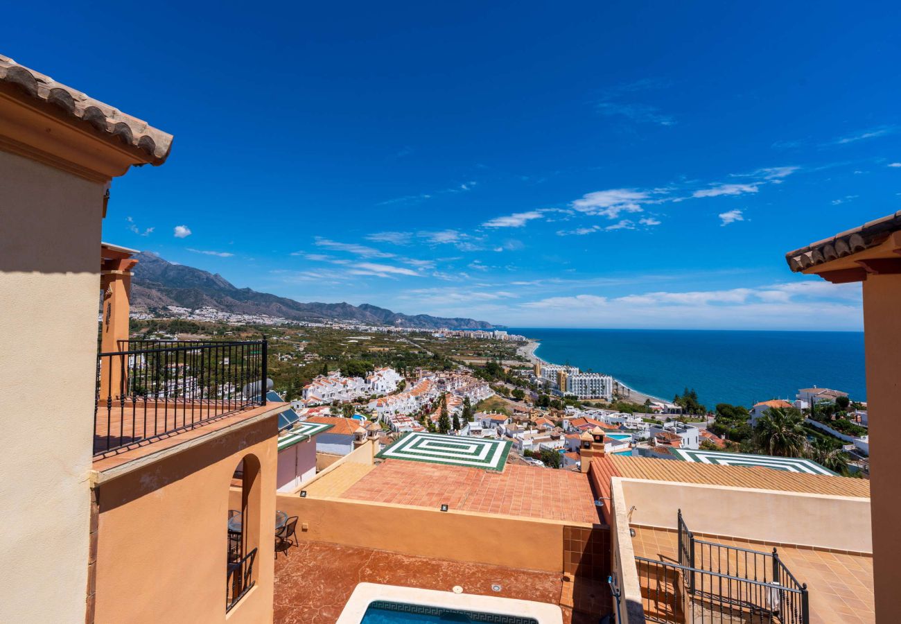 Villa à Nerja - Villa Punta Lara 15: Villa avec Piscine Privée pour 5 avec Vue Mer, Nerja