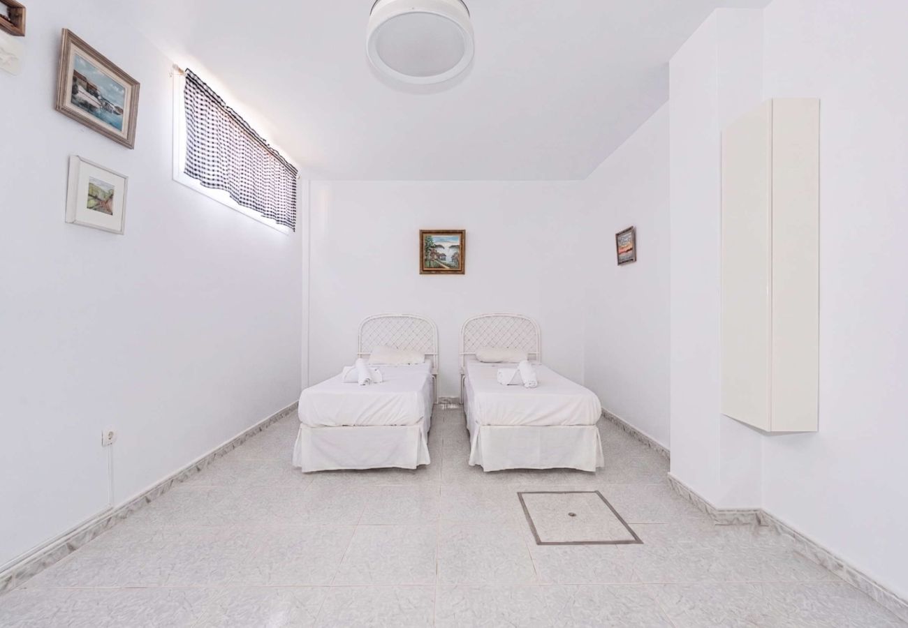 Villa à Nerja - Villa Punta Lara 15: Villa avec Piscine Privée pour 5 avec Vue Mer, Nerja