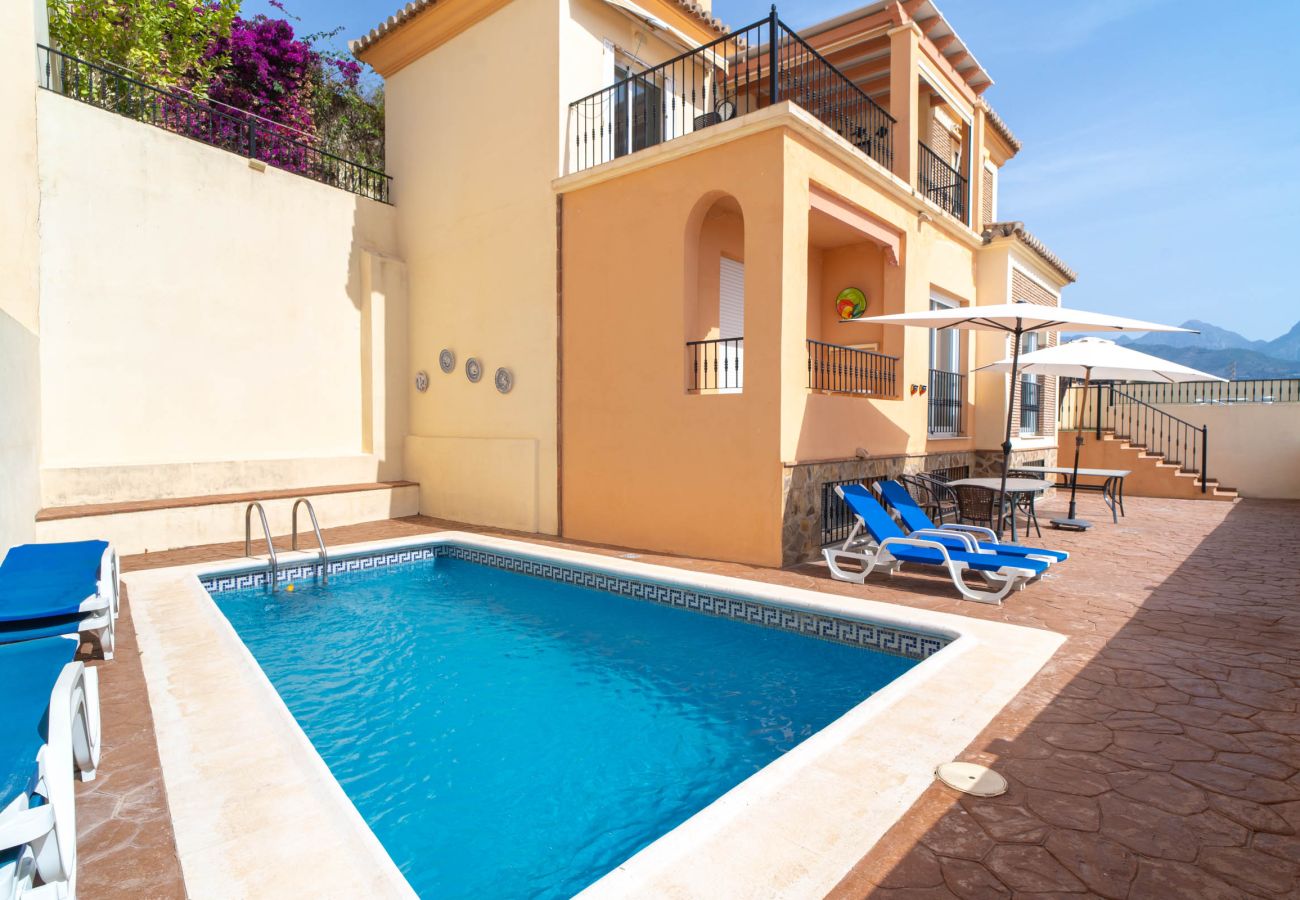 Villa à Nerja - Villa Punta Lara 15: Villa avec Piscine Privée pour 5 avec Vue Mer, Nerja