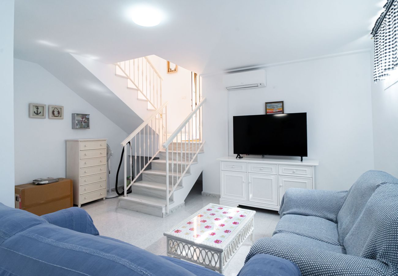 Villa à Nerja - Villa Punta Lara 15: Villa avec Piscine Privée pour 5 avec Vue Mer, Nerja