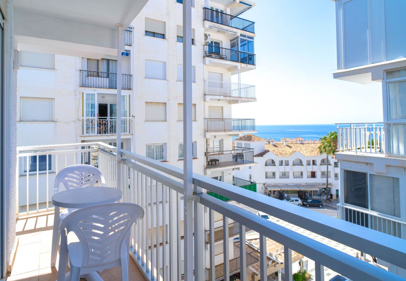 Appartement à Nerja - Chaparil Seaview - Appartement pour Couples proche Plage Torrecilla