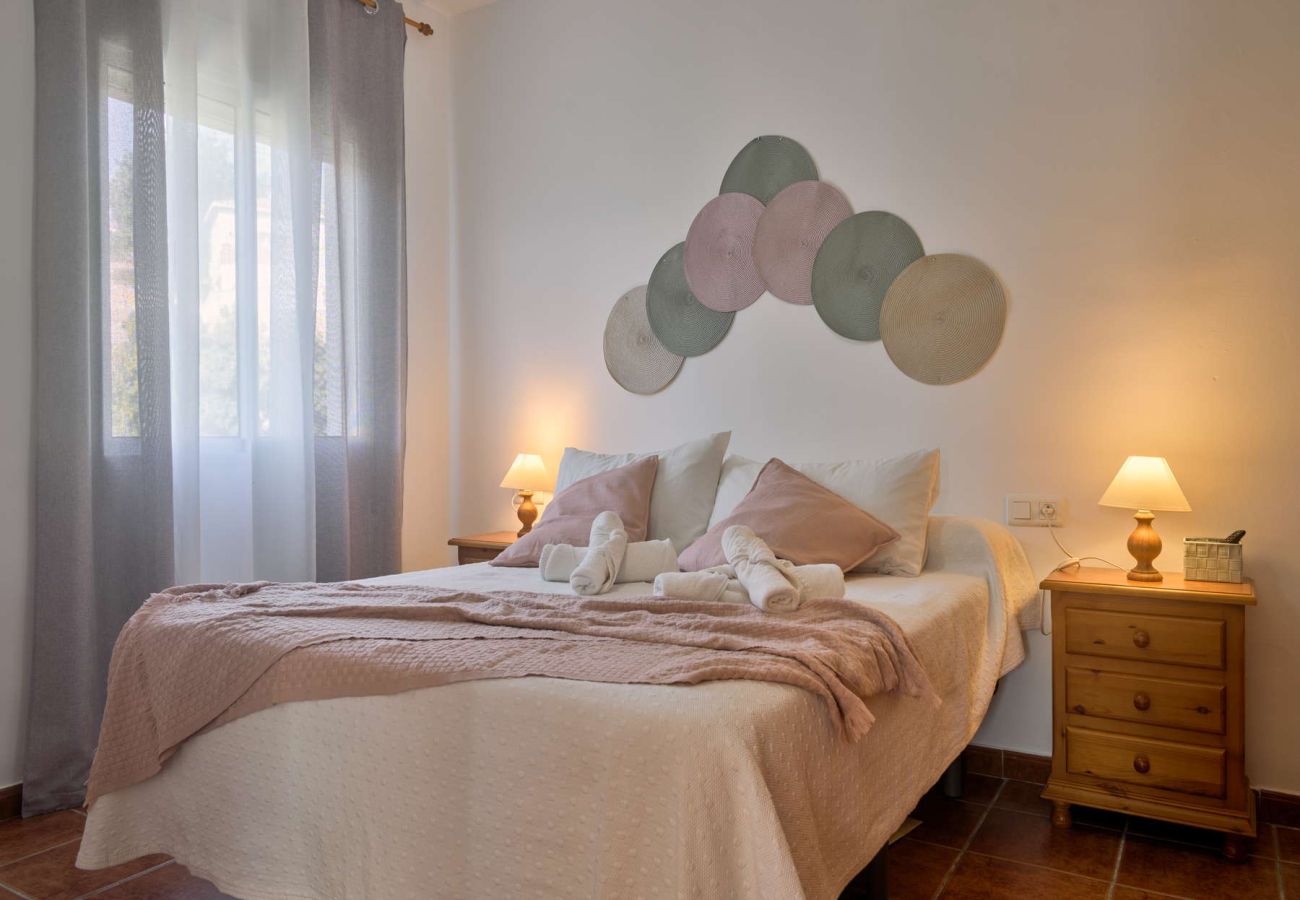 Gîte Rural à Frigiliana - Las Rosas 5 - Appartement rural pour 4 personnes entre Nerja et Frigiliana