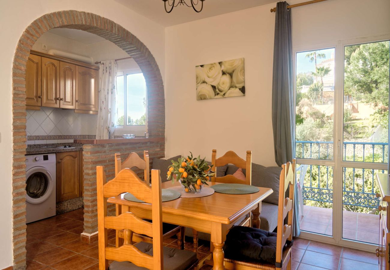 Gîte Rural à Frigiliana - Las Rosas 5 - Appartement rural pour 4 personnes entre Nerja et Frigiliana