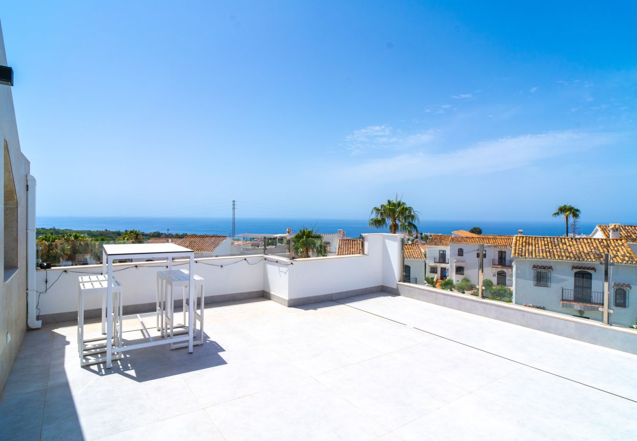 Villa à Nerja - Casa Mezcal - Villa pour 4 personnes avec piscine privée et jacuzzi à Nerja