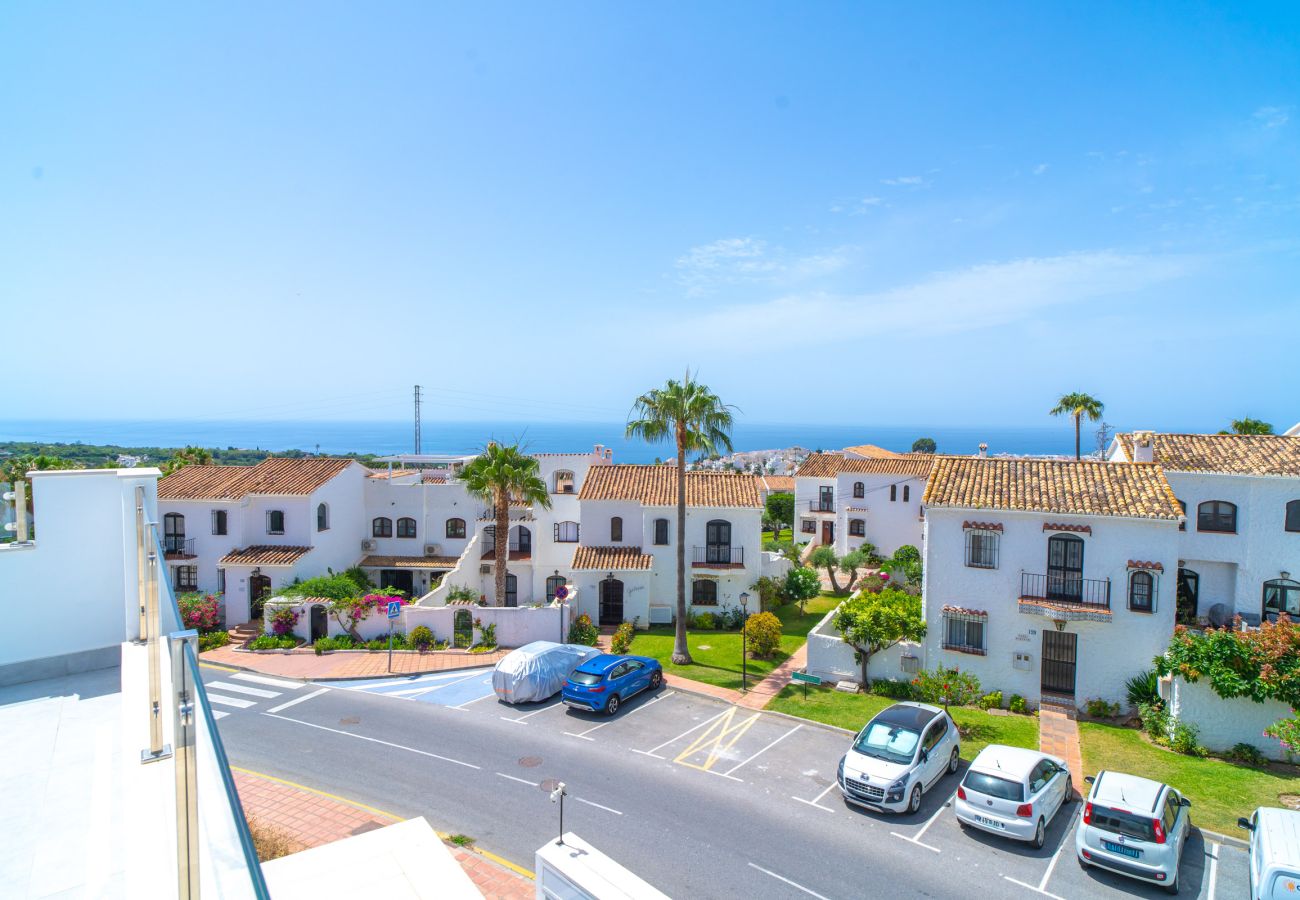 Villa à Nerja - Casa Mezcal - Villa pour 4 personnes avec piscine privée et jacuzzi à Nerja