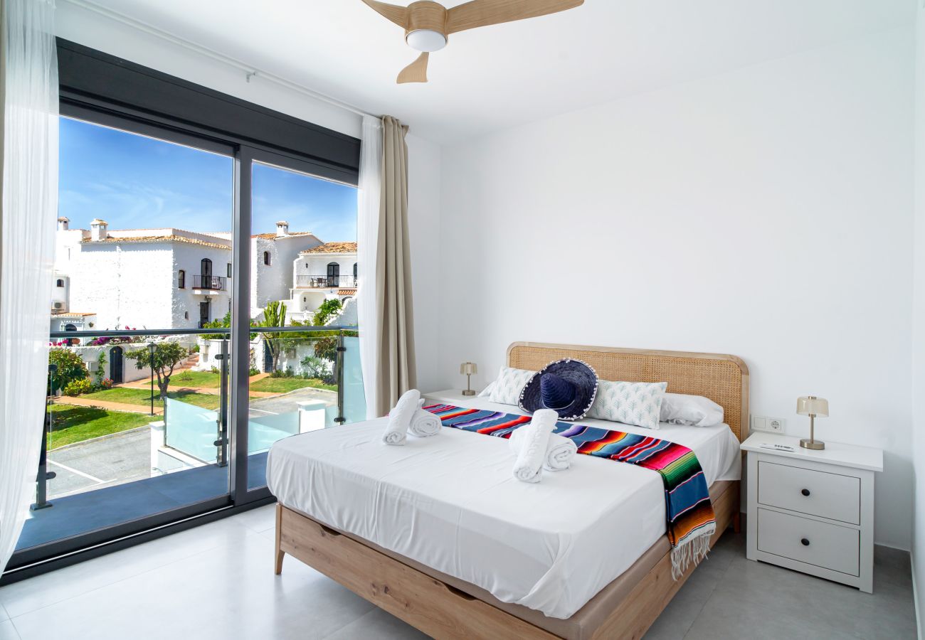 Villa à Nerja - Casa Mezcal - Villa pour 4 personnes avec piscine privée et jacuzzi à Nerja