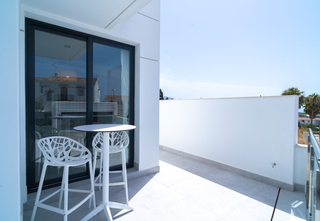 Villa à Nerja - Casa Mezcal - Villa pour 4 personnes avec piscine privée et jacuzzi à Nerja