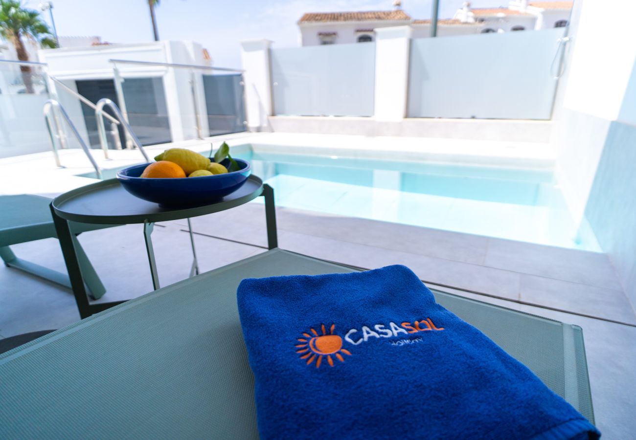 Villa à Nerja - Casa Mezcal - Villa pour 4 personnes avec piscine privée et jacuzzi à Nerja